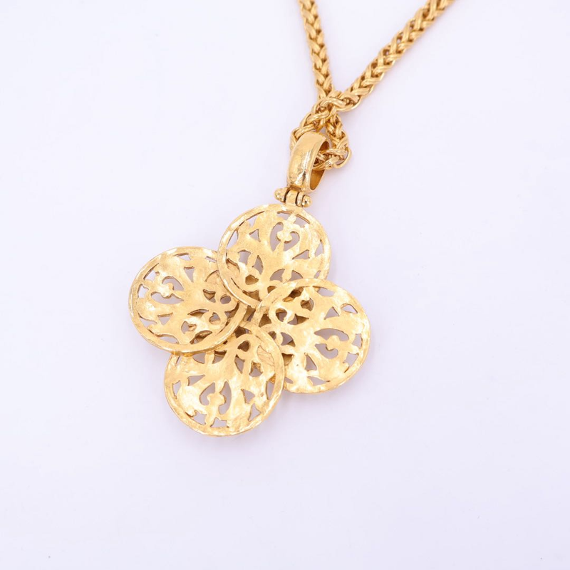 Chanel Chain Necklace Coco Mark Gold Accessory Vintage Flower Motif Ladies