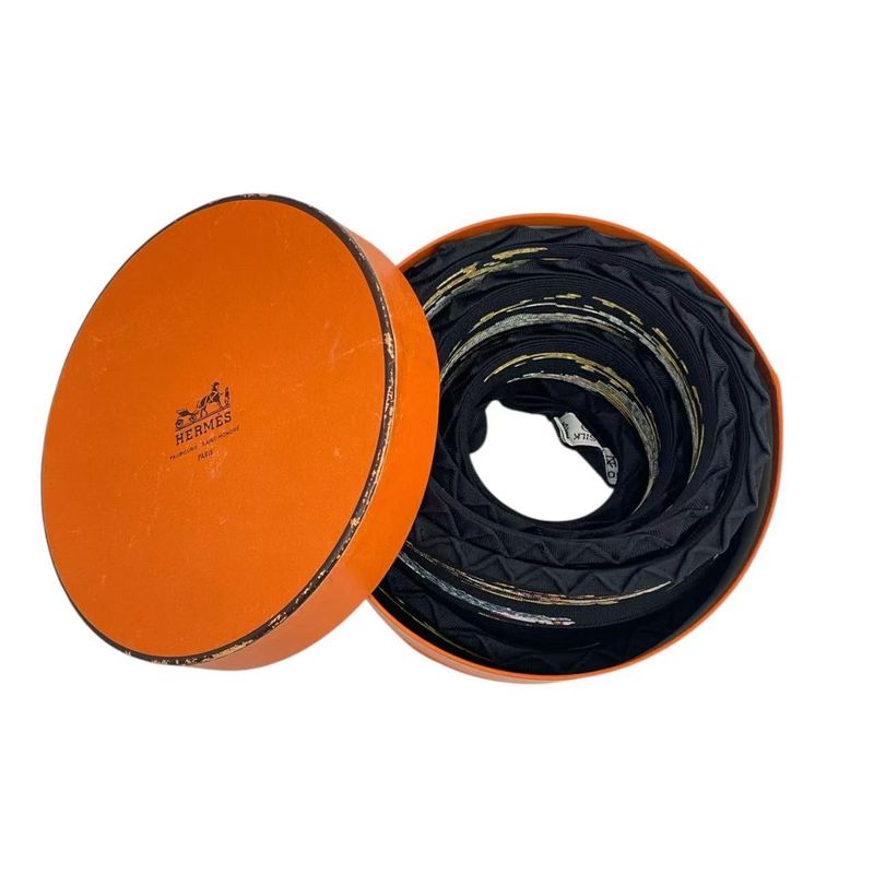 Hermes Pleated Scarf Birds Of The King Silk Black With Box