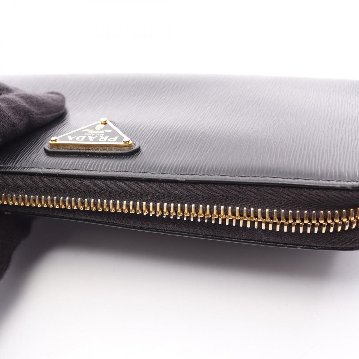 Prada Round Long Wallet Vittello Move TR Black Leather Triangle Logo — view 12