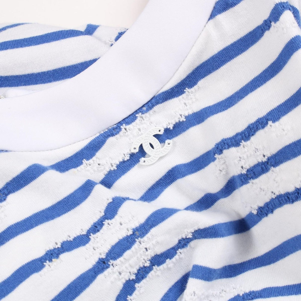 Chanel Short Sleeve T-Shirt CC Logo Cotton Top — view 8