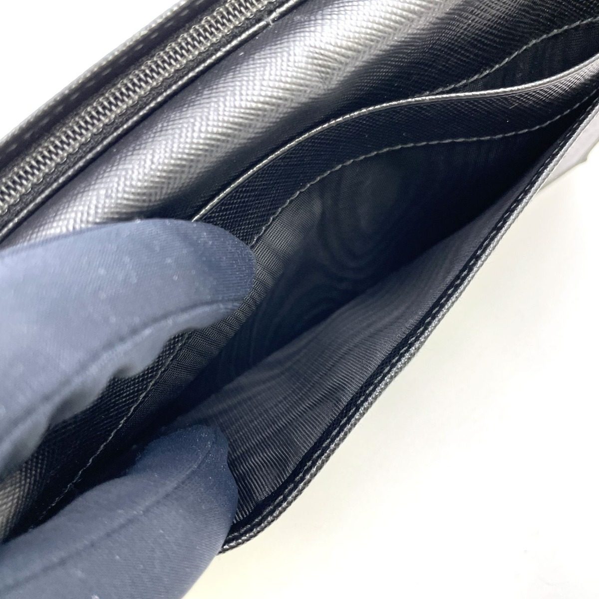 Prada Logo Bifold Leather Black Wallet Silver — view 10