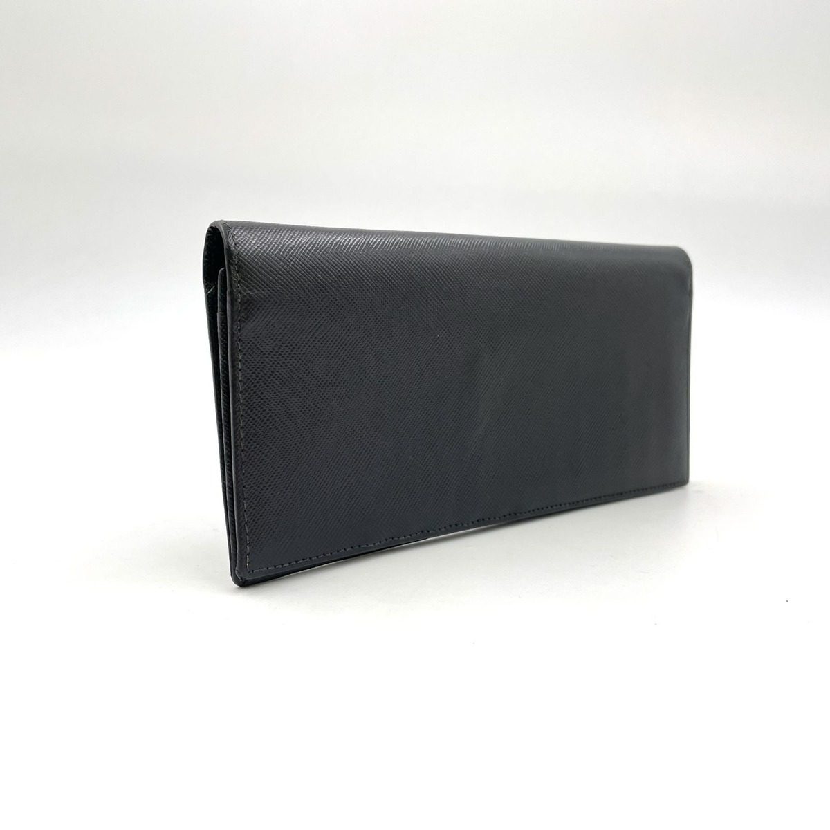 Prada Logo Bifold Leather Black Wallet Silver — view 2