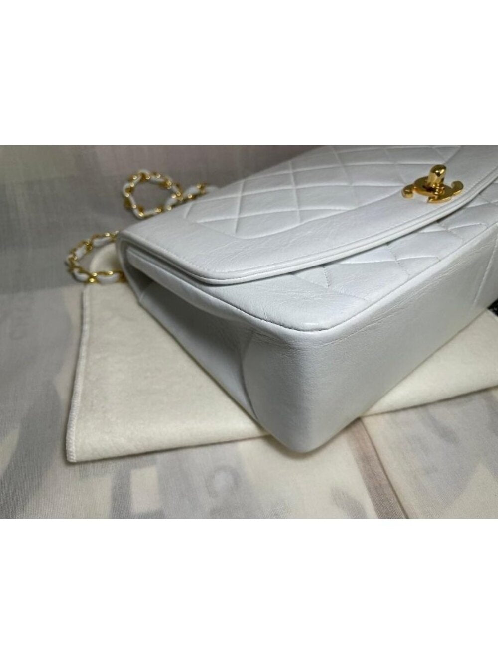 Chanel Diana Medium Single Flap Quilted Lambskin Bag White