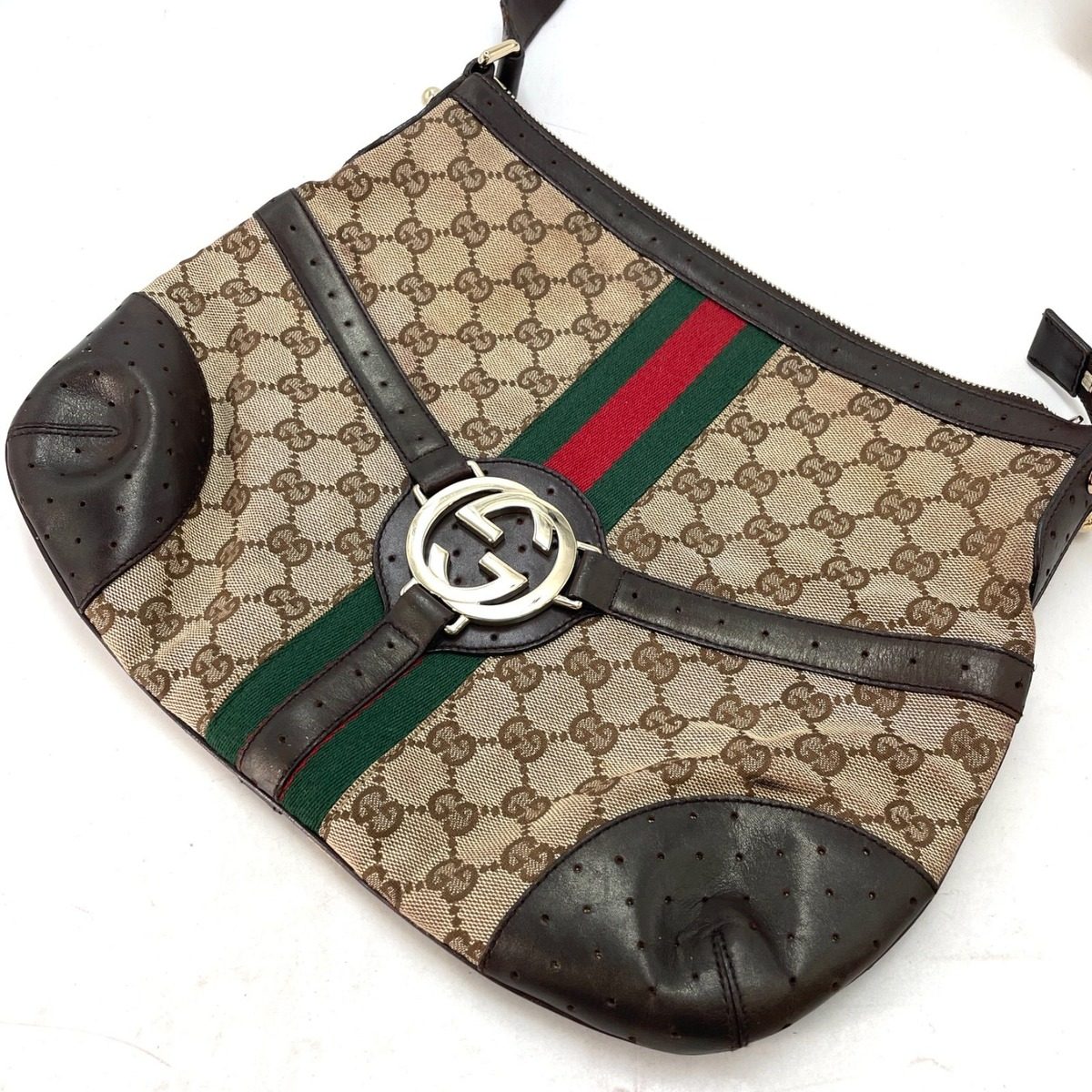 Gucci Interlocking Logo Sherry Line Shoulder Bag GG Canvas — view 16