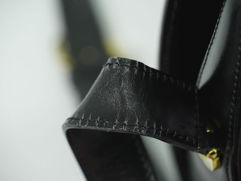 Authentic Celine Leather Shoulder Bag Pochette Black Bag Pre-owned [follow-up