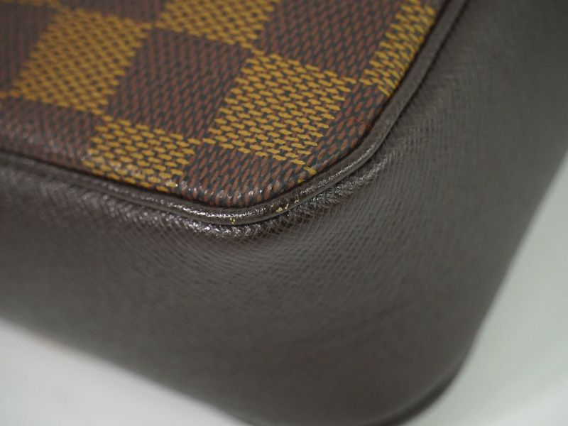 Authentic Louis Vuitton LV Trousse Makeup Damier Ebène Accessory Pouch Handbag