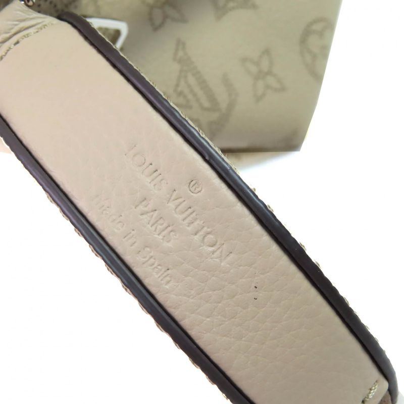 Louis Vuitton M57201 Bella Mahinaleather With Pouch Drawstring Chain Shoulder