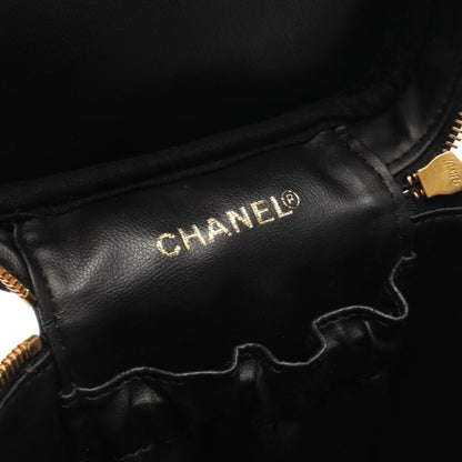Chanel Handbag CC Logo Black Caviar Leather Quilted Vertical — view 4