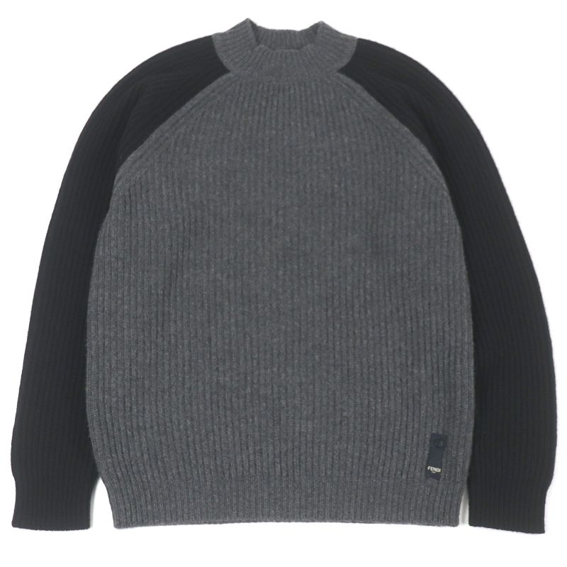 Fendi 2021 Fzy496 100% Cashmere Long Sleeve Knit Sweater With Logo Plate Grey