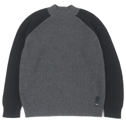 Fendi 2021 Fzy496 100% Cashmere Long Sleeve Knit Sweater With Logo Plate Grey