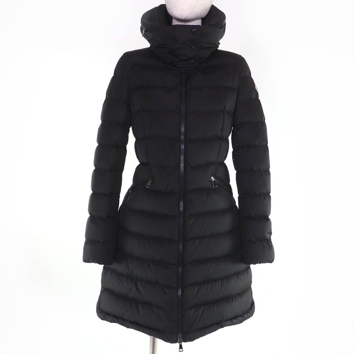 Moncler Flammette Logo Patch Hooded Down Coat Black 0
