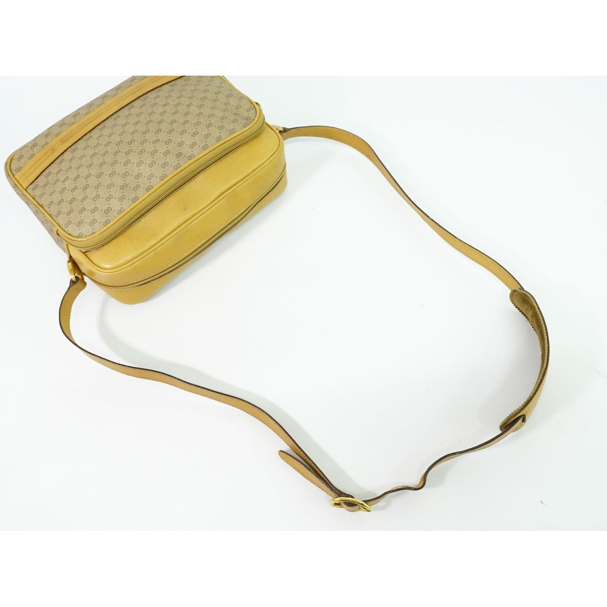 Gucci Vintage Micro GG Shoulder Bag Pochette Brown — view 5