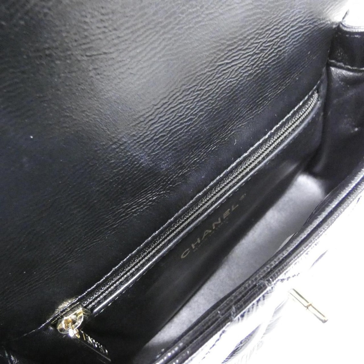 Chanel Bag Black — view 10