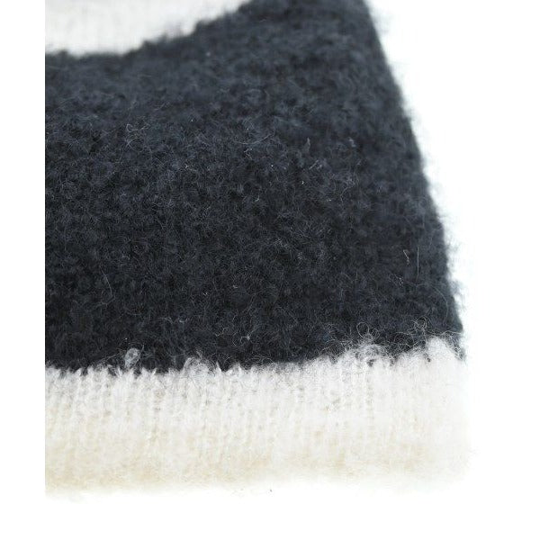 Chanel Knit Cap Beanie Black White — view 7