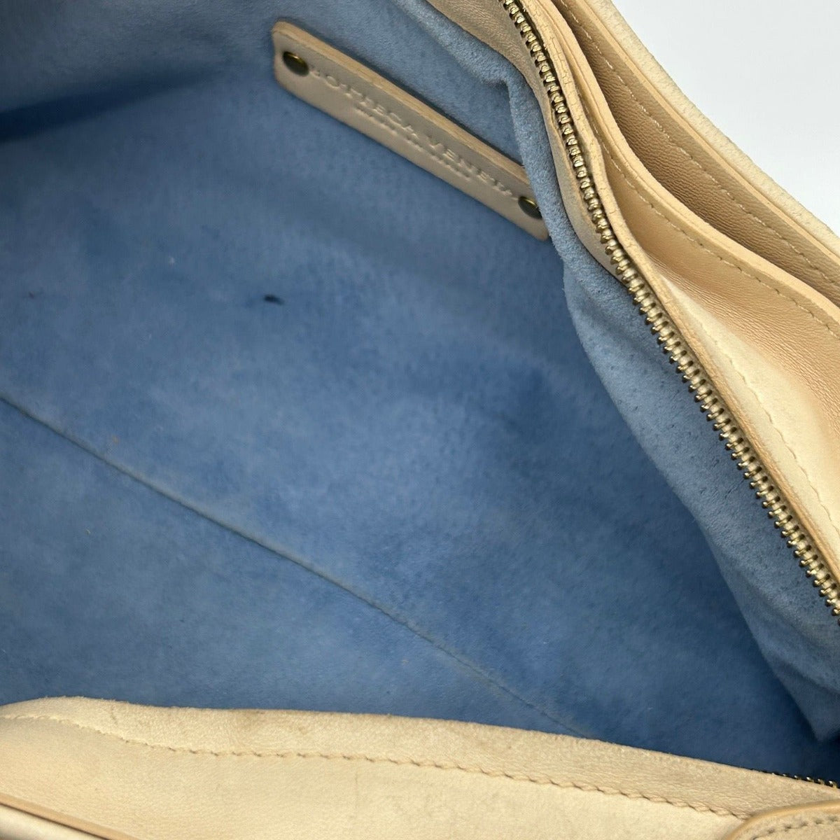 Bottega Veneta Intrecciato Chain Shoulder Bag Beige Leather — view 15