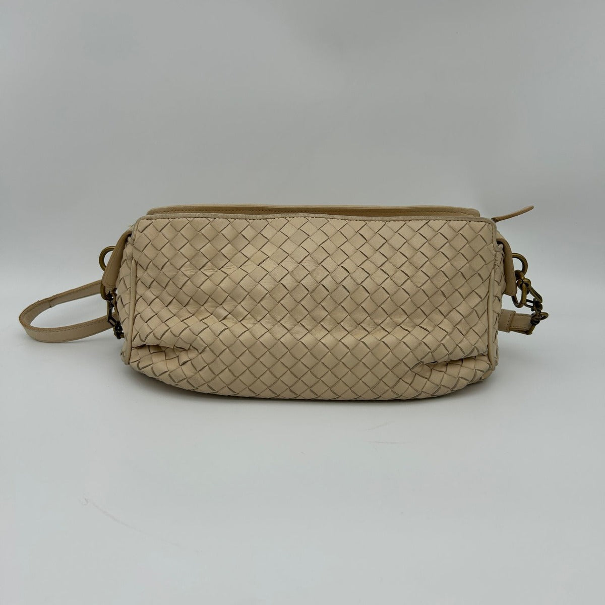 Bottega Veneta Intrecciato Chain Shoulder Bag Beige Leather — view 2