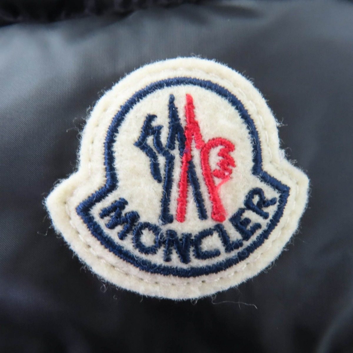 Moncler Hermine Logo Patch Hooded Down Coat Black 2 Garment — view 7