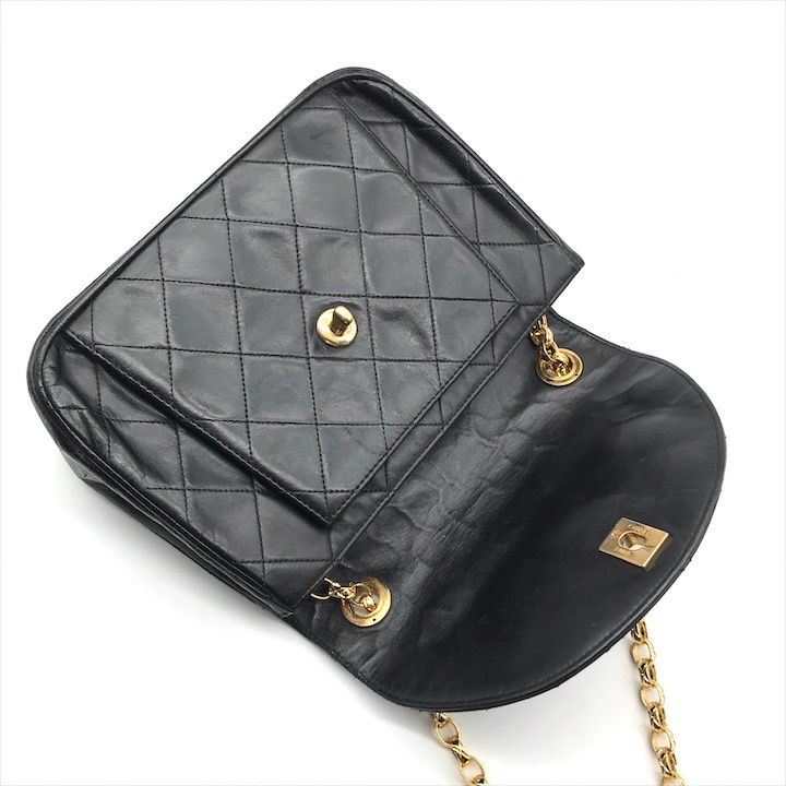 Chanel Quilted Turnlock CC Logo Brilliant Chain Shoulder Bag