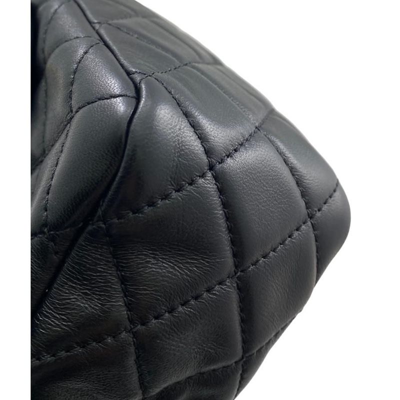 Chanel Shoulder Bag Mini Flap Bag Coco Ball Pearl Crush Chain Shoulder Storage