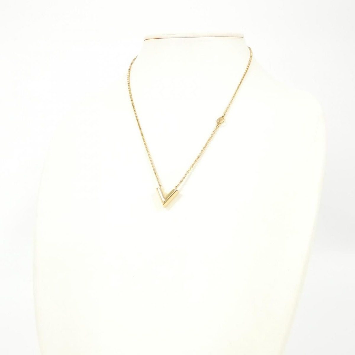 Louis Vuitton Necklace Essential — view 5