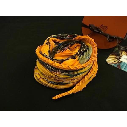 Hermes Voiles de Lumiere Caleprice 100% Silk