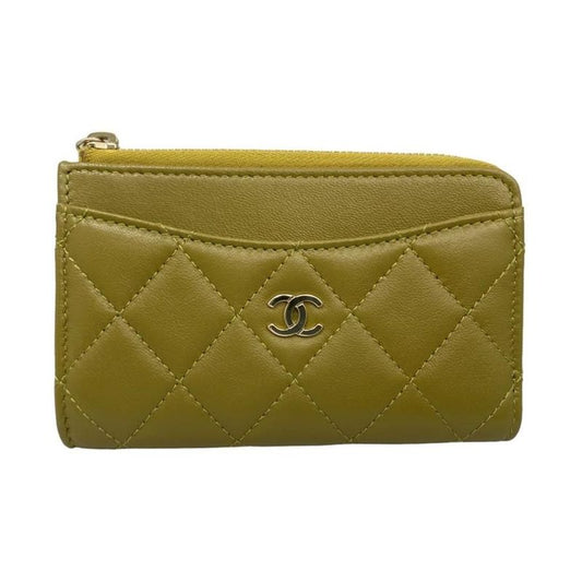 Chanel Ap3179 Fragment Case Card Case Khaki Lambskin Pistachio Color Random