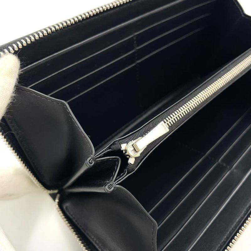 Celine Logo Leather Round Zip Leather Black Wallet Silver