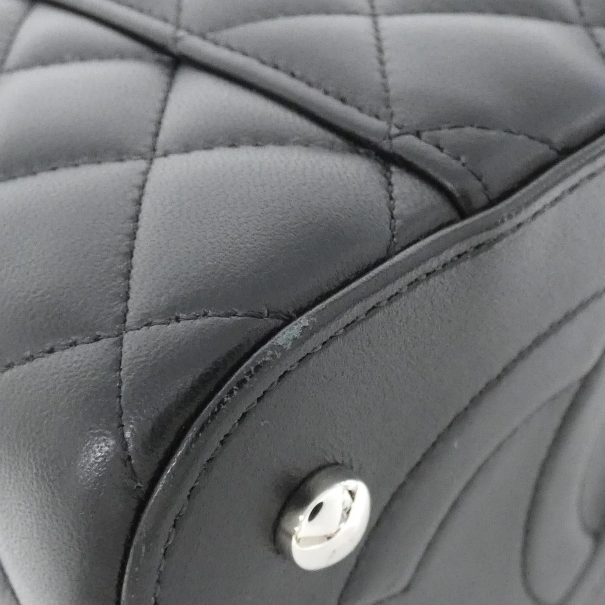 Chanel Bag Black — view 3