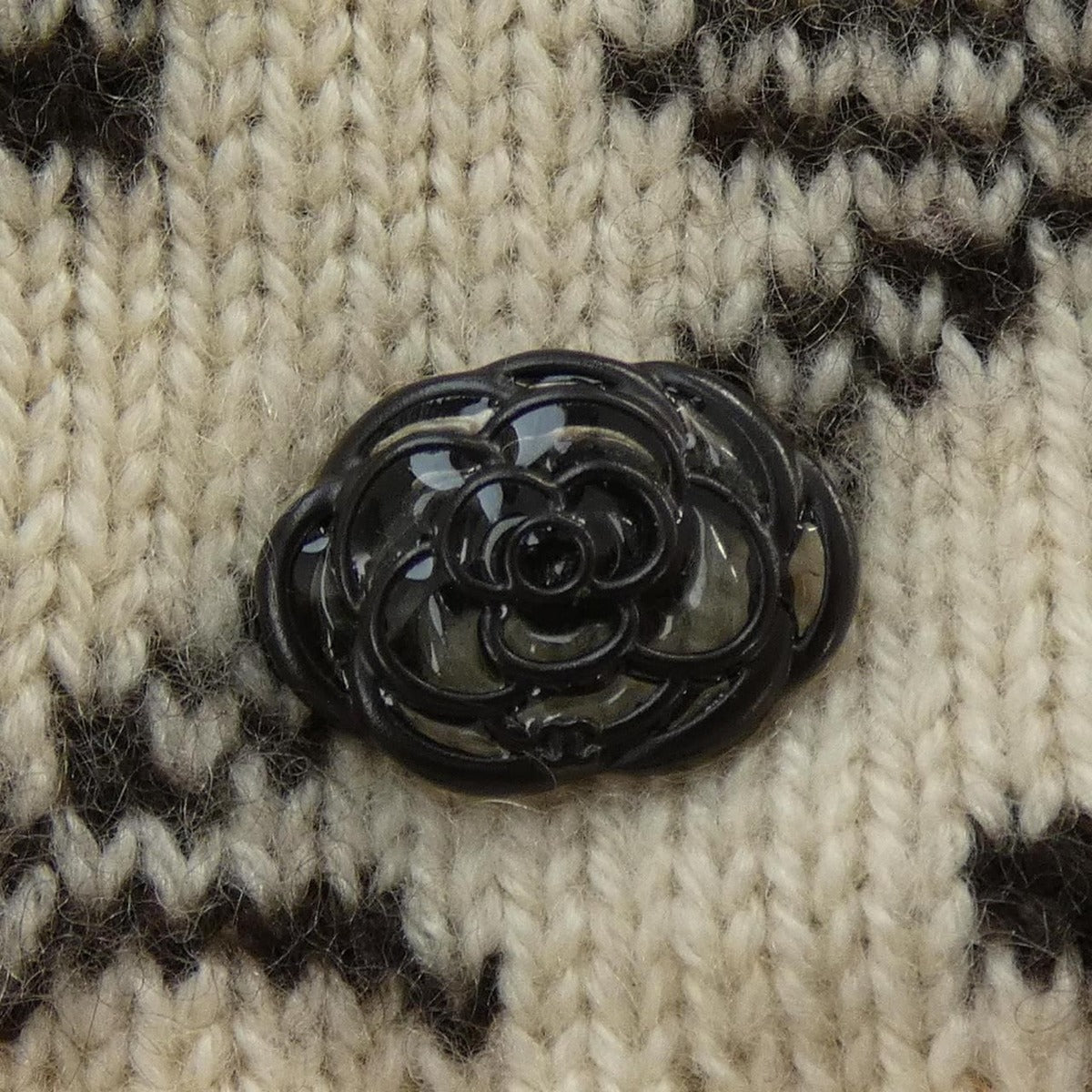 Chanel Size 38 Knit — view 8