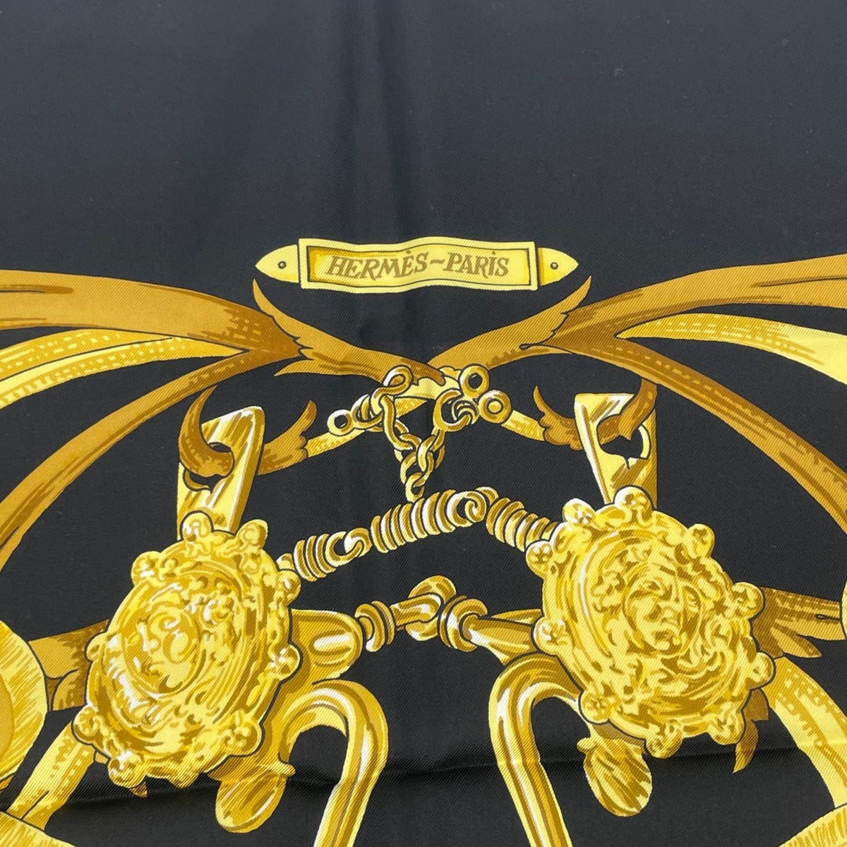 Hermes Scarf Silk Carre 90 Lemors a la Conetable Elegance Gold Black — view 6
