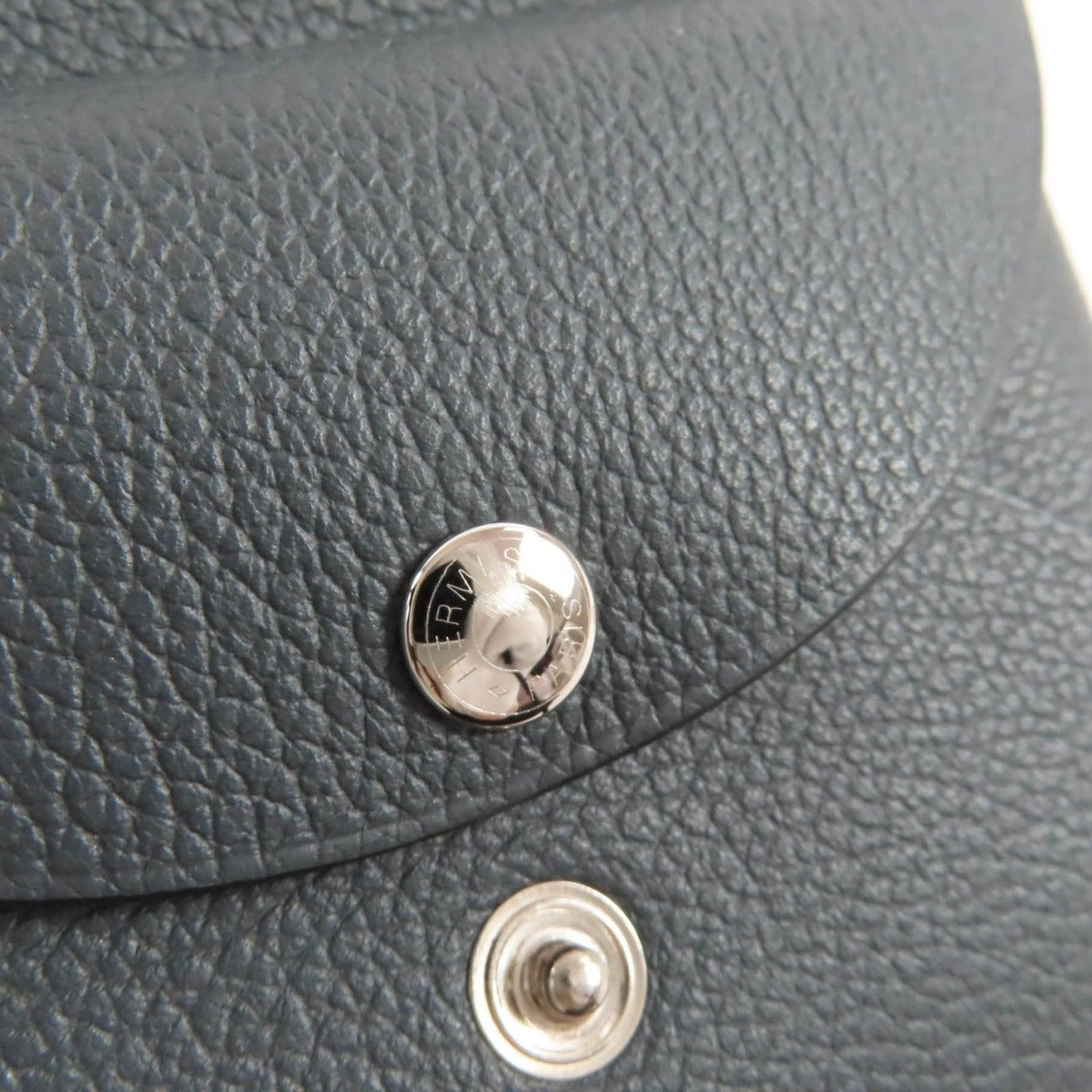 Hermes Calvi Duo Grimisty Color Silver Coin Case — view 8