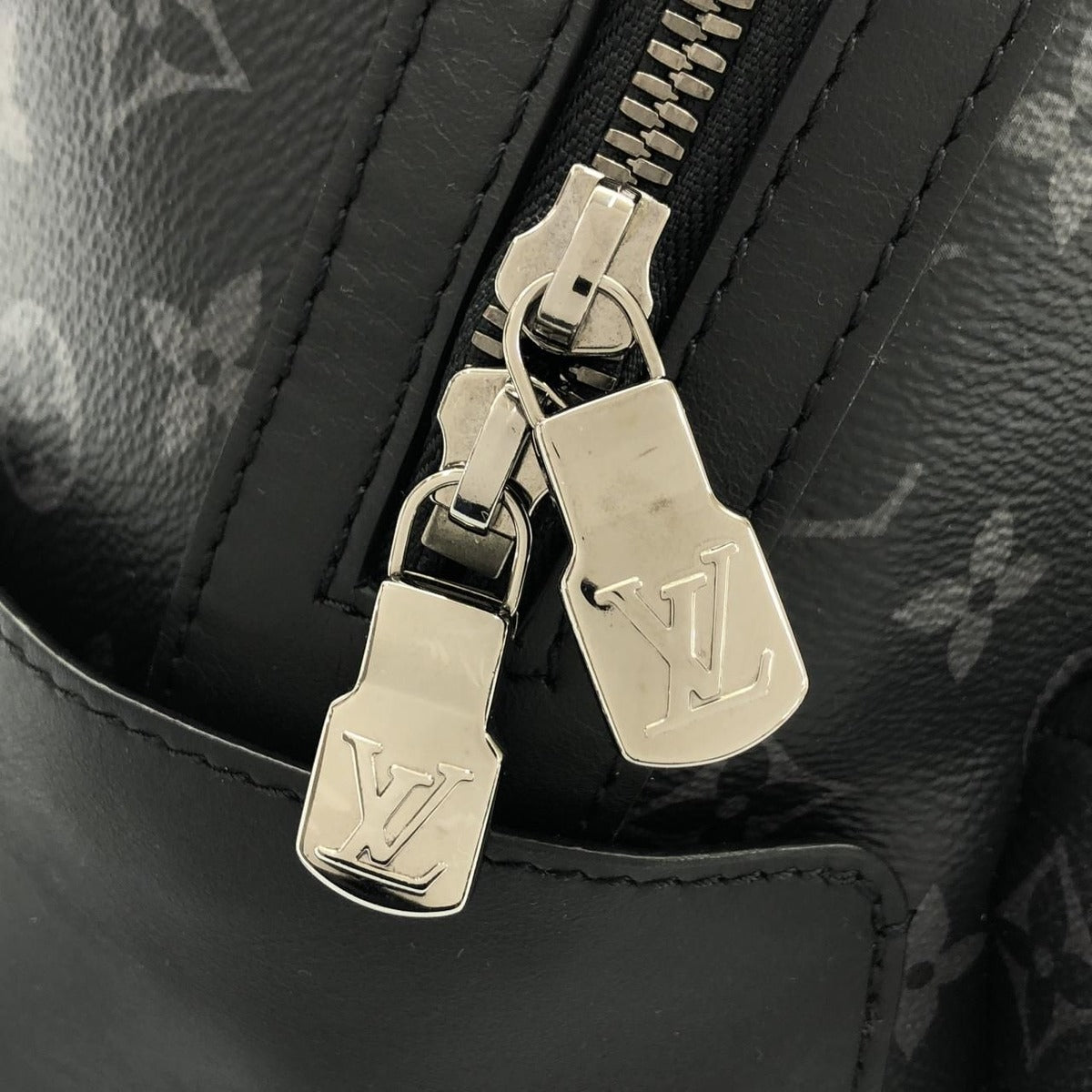 Louis Vuitton Monogram Eclipse Discovery Backpack PM Sac — view 7