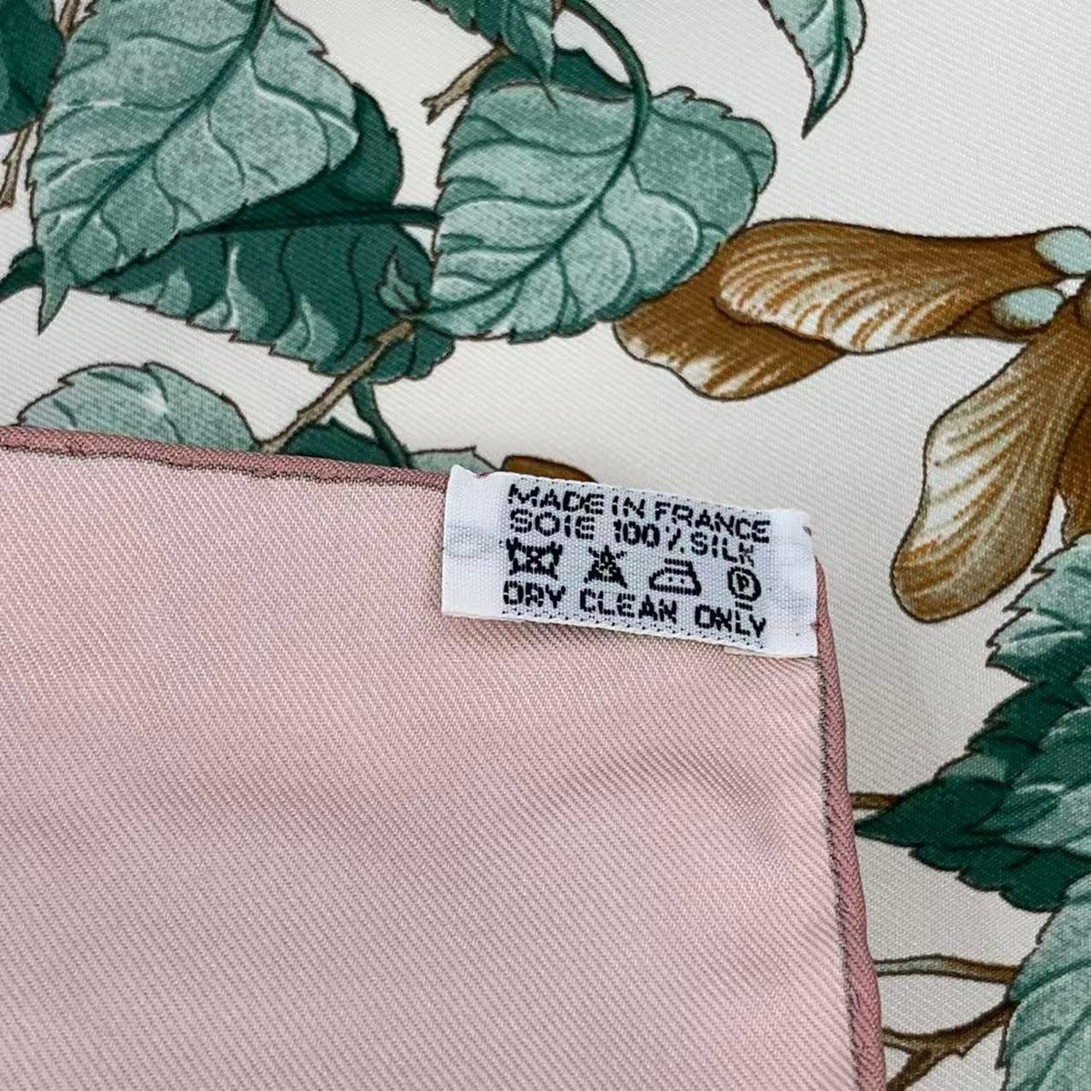 Hermes Carre 90 Scarf AU Coeur Des Bois in the Forest 100% Silk Pink Box — view 8