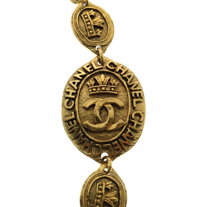 Chanel Vintage Coco Mark Coin Motif Pendant Necklace Gold