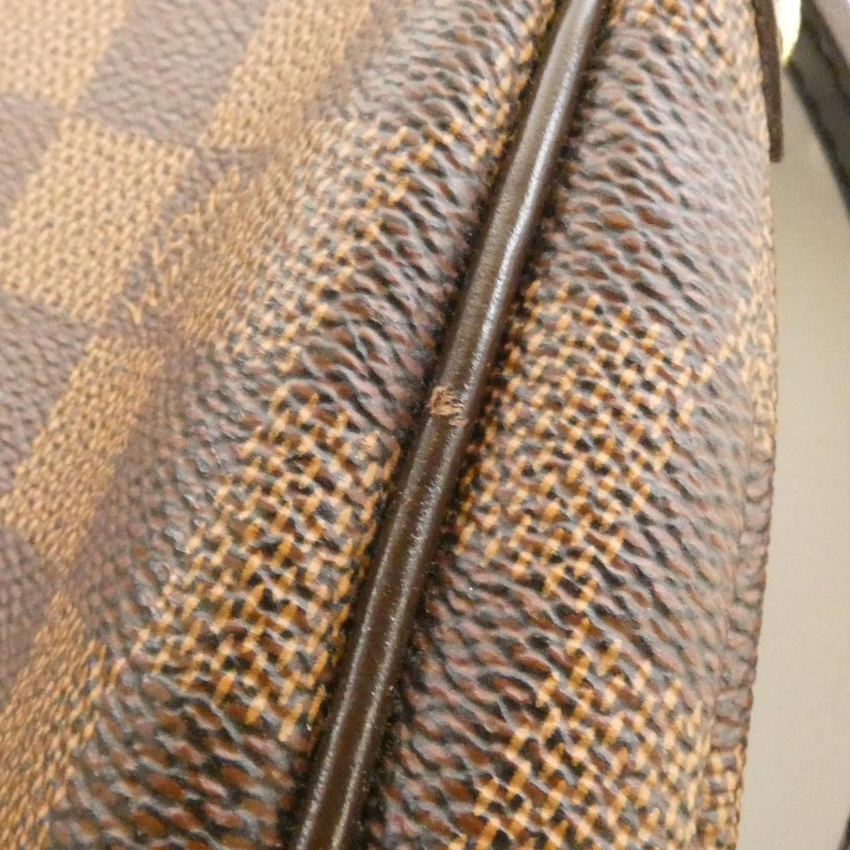 Louis Vuitton Damier Shoulder Bag Ebene — view 6