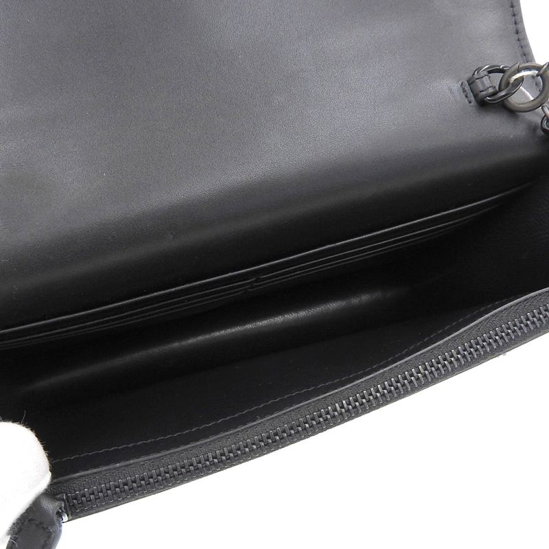Saint Laurent Chain Shoulder Bag