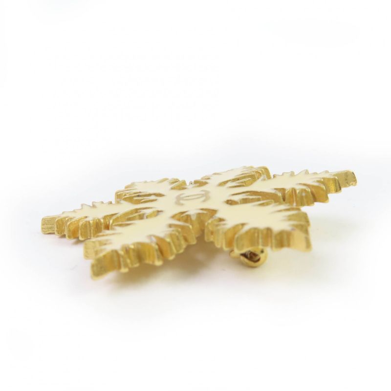 CHANEL Vintage 01A Metal Coco Mark Snowflake Brooch Beige Made In France Ladies