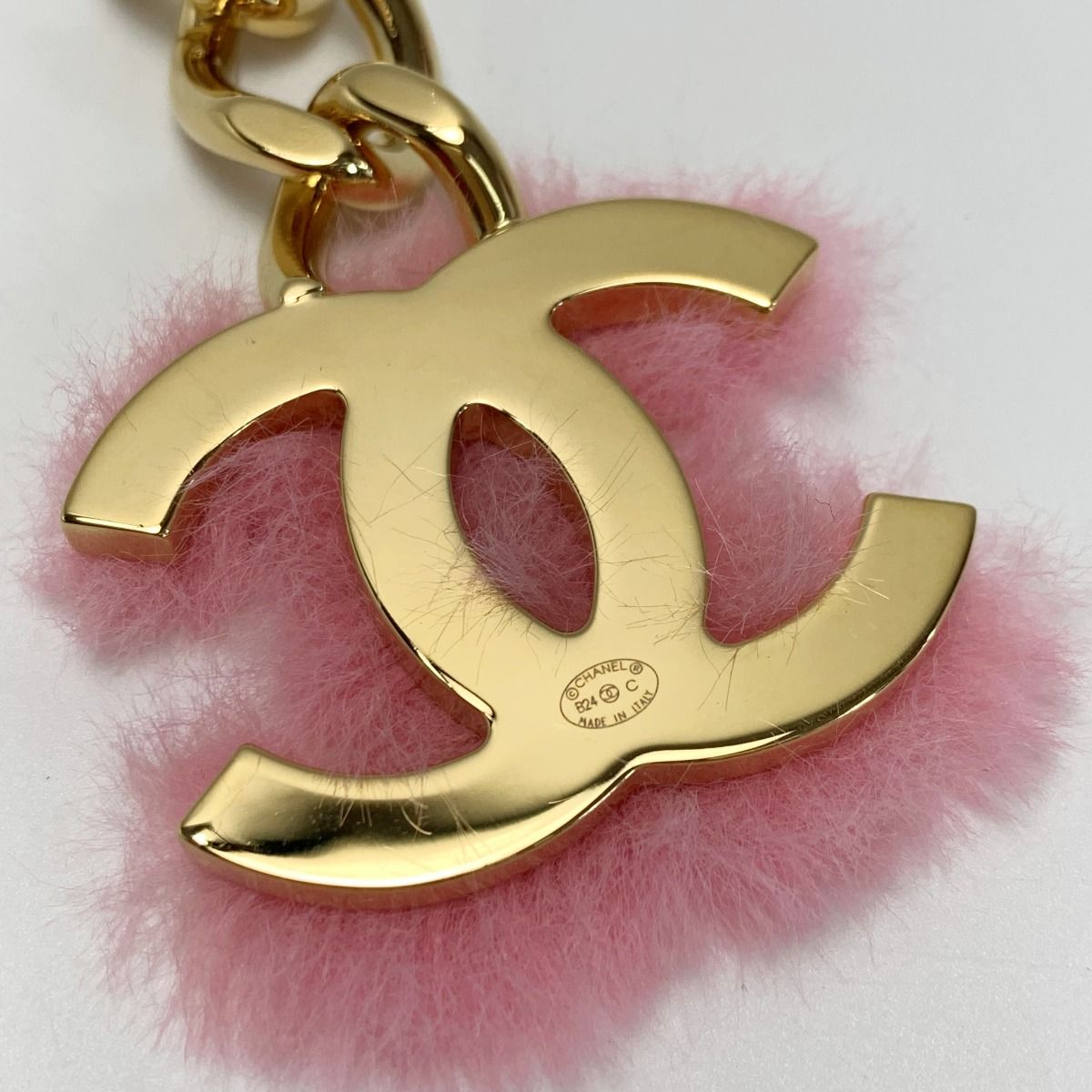 Chanel B24c Coco Mark Pink Fur Key Holder Charm