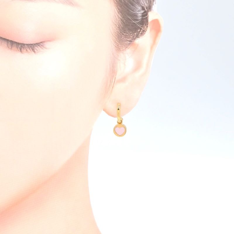 Louis Vuitton Earrings Iconic Heart Gold Color Metal