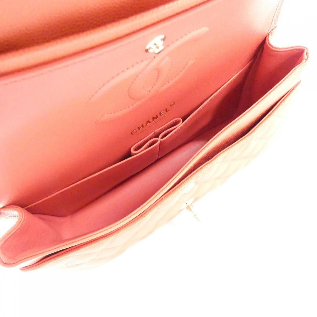 Chanel Shoulder Bag Caviar Grained Dark Pink — view 6