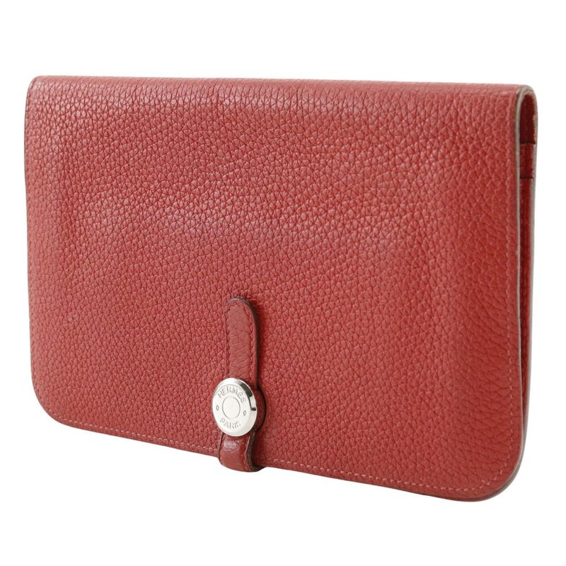 Hermes Dogon GM Taurillon Clemence Red □R Ladies Long Wallet
