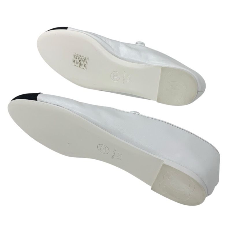 Chanel Flat Shoes Leather Fabric White Black White Mary Jane Here Mark Ballet