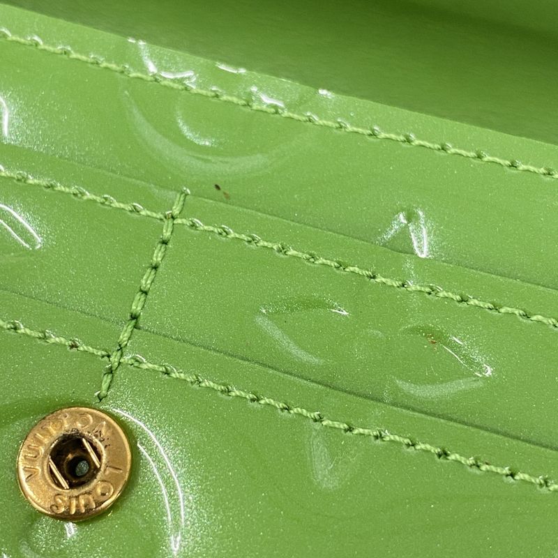 Louis Vuitton Vernis Portefeuille Sarah M93635 Vert Toninic Cles Dies