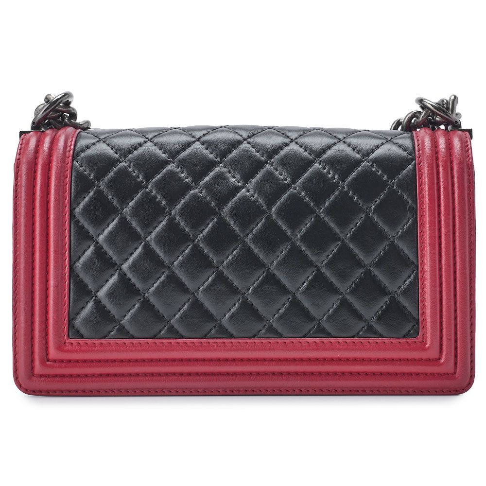 Chanel Boy Chanel Matelasse Chain Shoulder Lambskin Black And Red (silver