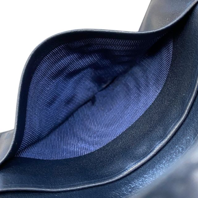 Gucci 135592 Sherry Line Fold Gauthenticity Card Case Pass Case Business Card