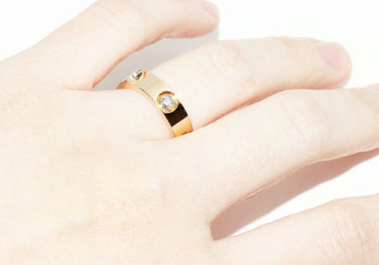 Louis Vuitton 18K Yellow Gold Diamond 1P (010ct) Petite Bague Empreinte Ring