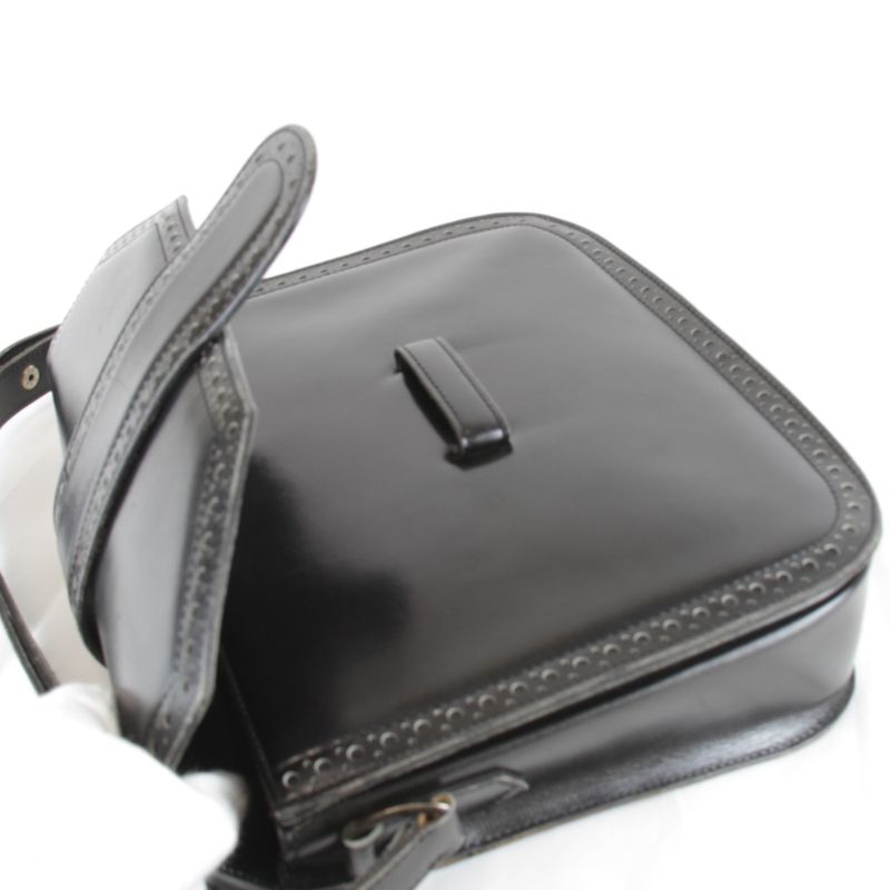 Yves Saint Laurent One Shoulder Bag Shoulder Bag Leather Black