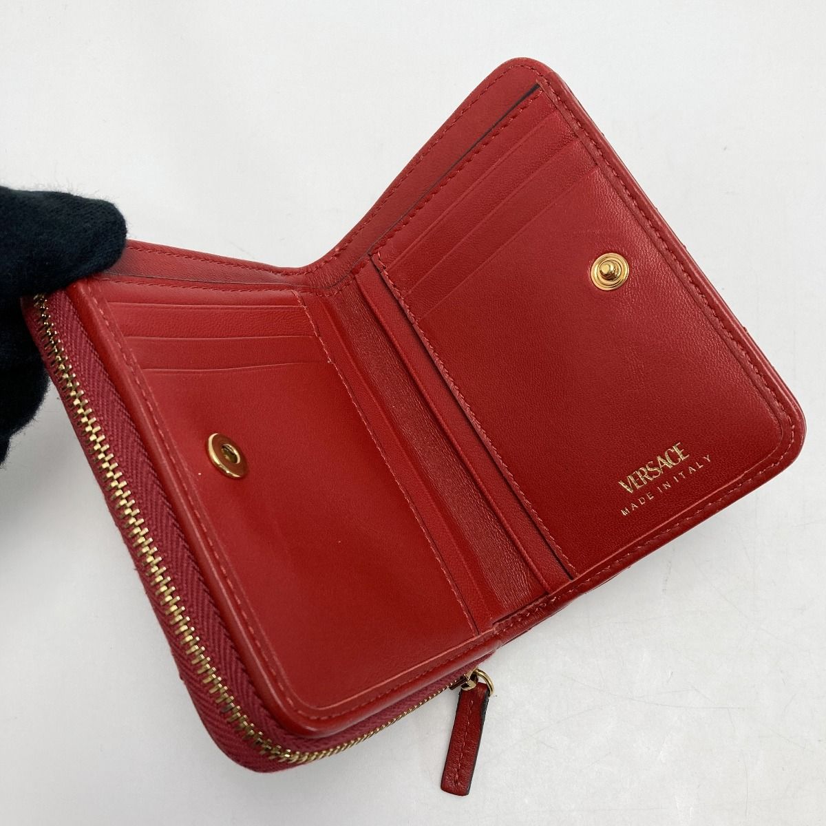 Versace Medusa Quilted Bifold Wallet Red Leather Round Zipper