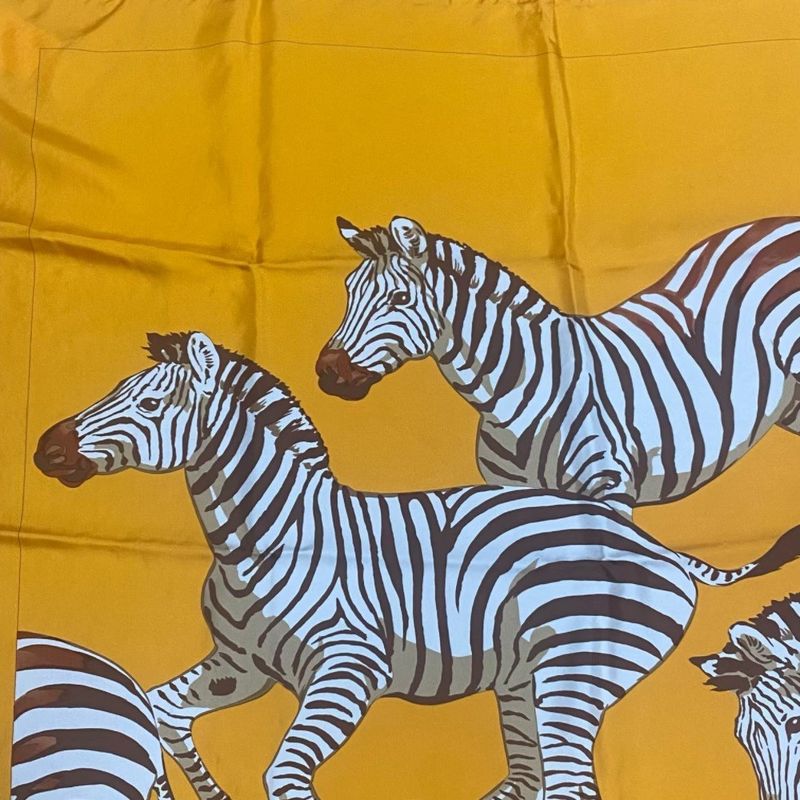 Hermes LE Zebres Zebra Hermes Scarf Silk Carre 90 Clothing Ladies Orange