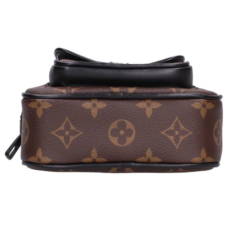 Louis Vuitton M69404 Christopher Wearable Wallet Monogram Macassar Shoulder Bag